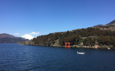 Japan Mount Fuji to Nara – Snowy Peaks, Bowing Deer, and Cherry Blossoms